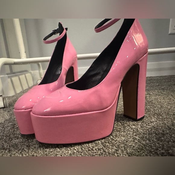 L'INTERVALLE pink platforms - Picture 2 of 4